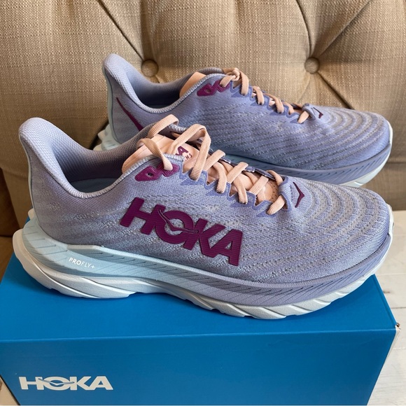 Hoka One One Women’s March 5 Size 8B Lavender Peach NIB Running Shoes - Picture 2 of 8